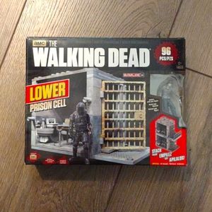 The Walking Dead Lower Prison Cell Lego Set - New Never Opened